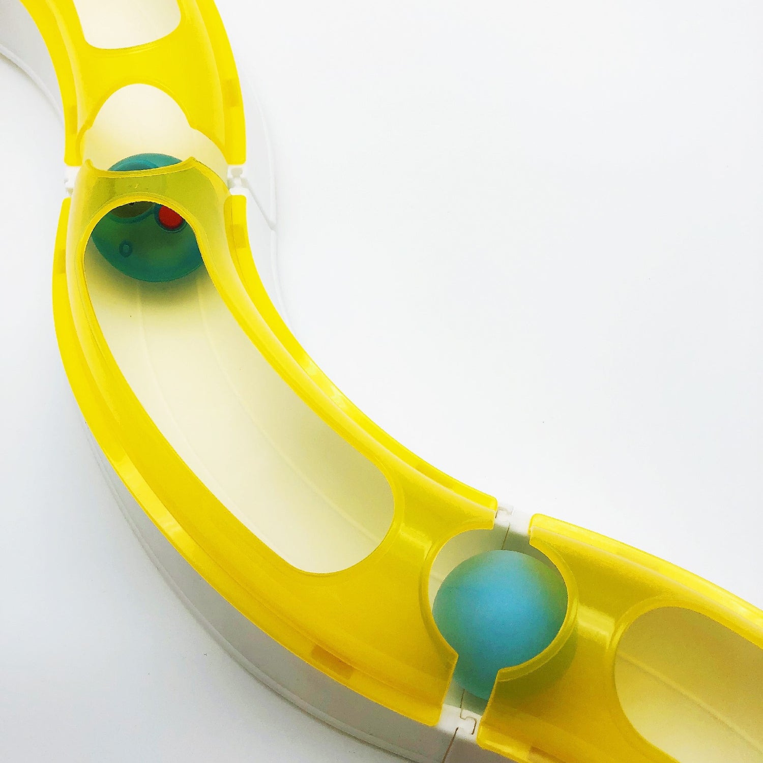 Cat Sounding Toy Track Ball